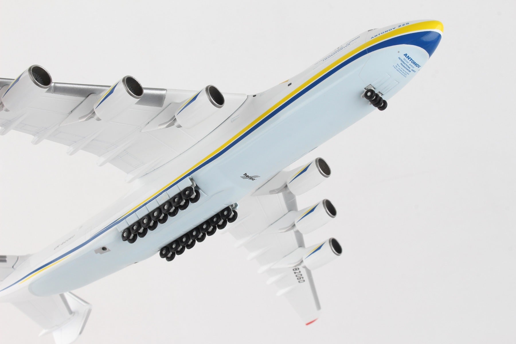 Herpa 562287 1:400 Antonov AN-225 “Mriya” Antonov Airlines – MTS