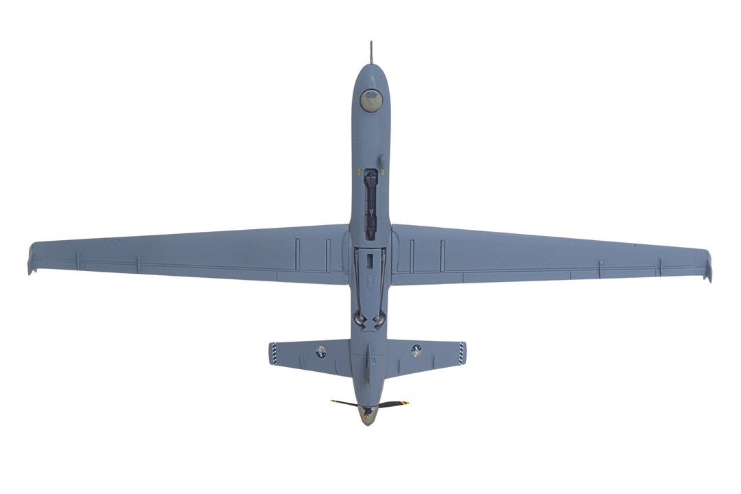 Herpa 580885 1:72 Royal Netherlands Air Force MQ - 9A Reaper Block 5 306 Squadron, Leeuwarden M - 002