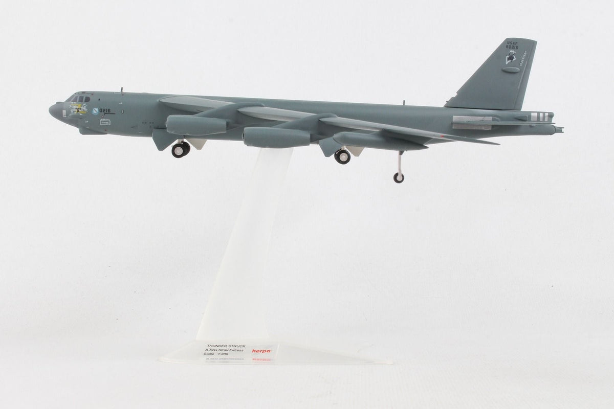Herpa Wings 1:200 B - 52 572002