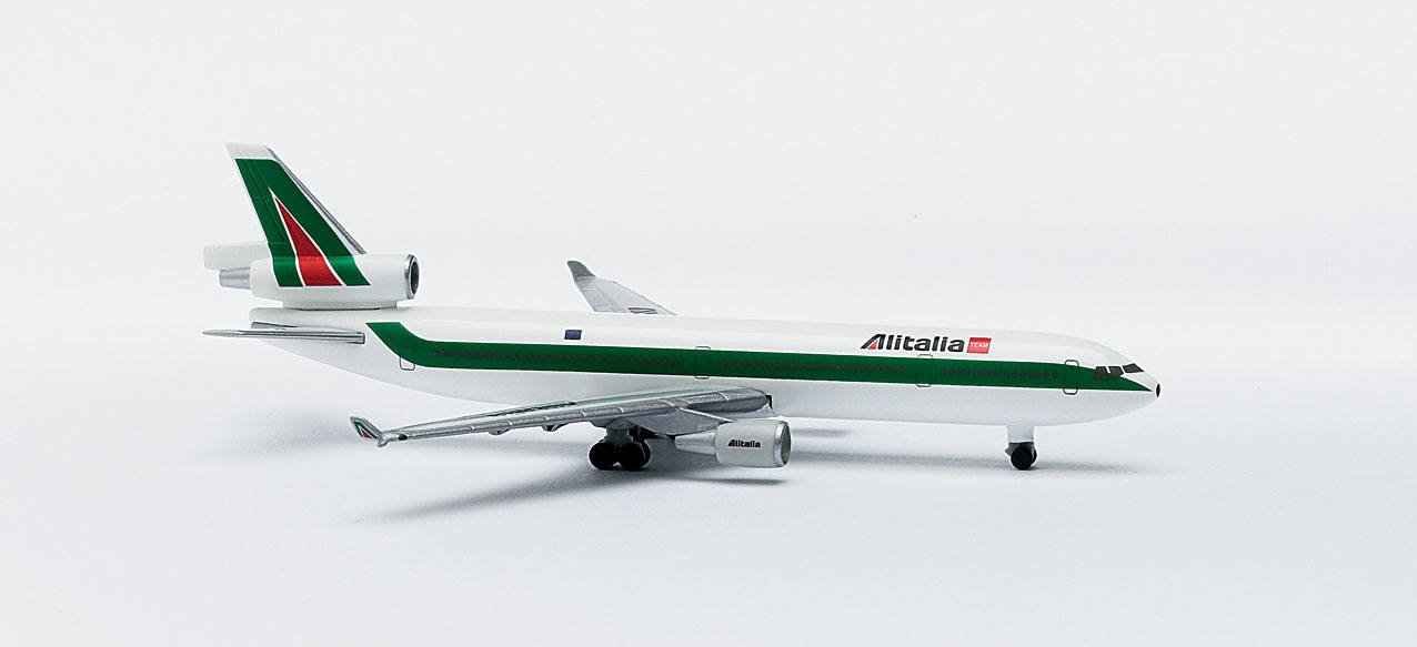 Herpa Wings 503433 1:500 Alitalia McDonnell Douglas MD - 11