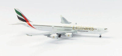 Herpa Wings 507387 1:500 Emirates Airbus A330 - 500