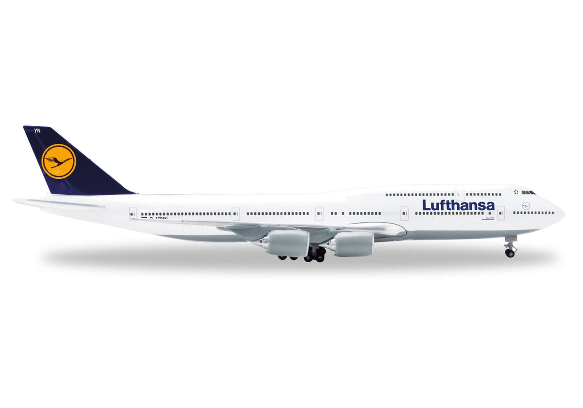 Herpa Wings 516068 - 004 1:500 Lufthansa Boeing 747 - 8 D - ABYN