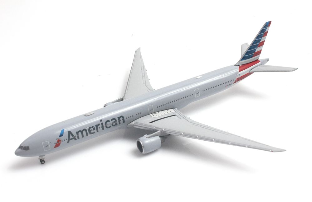 Herpa Wings 523950 - 003 1:500 American Airlines 777 - 300ER