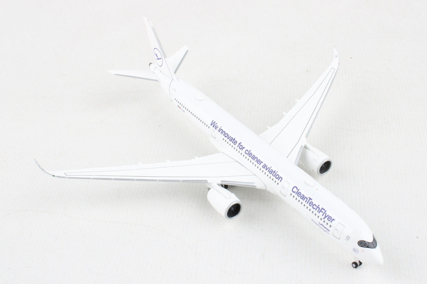 Herpa Wings 536653 1:500 Lufthansa (Germany) A350-900 CLEAN TECH FLYER