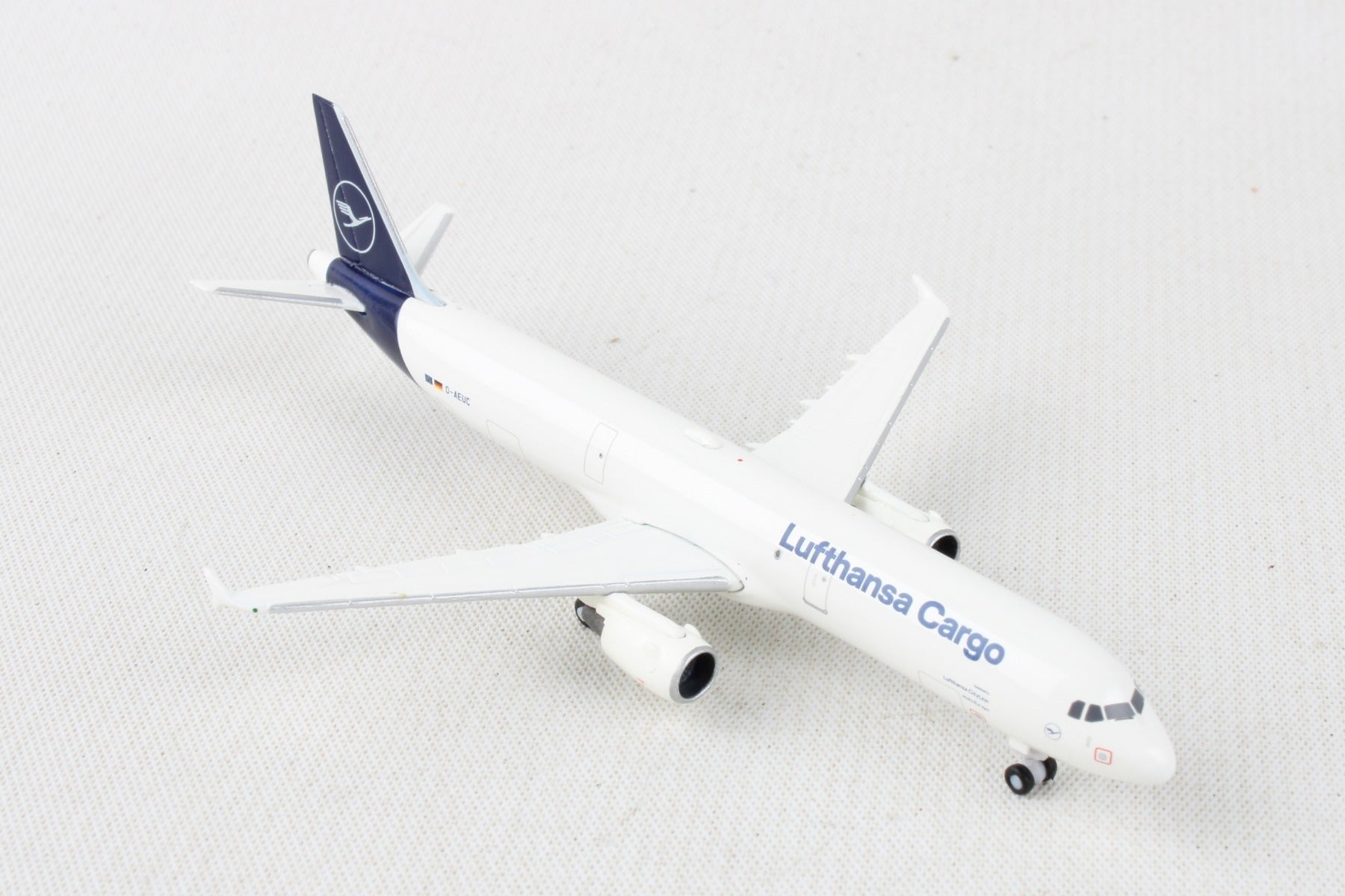 Herpa Wings 536660 1:500 Lufthansa Cargo (Germany) A321P2F