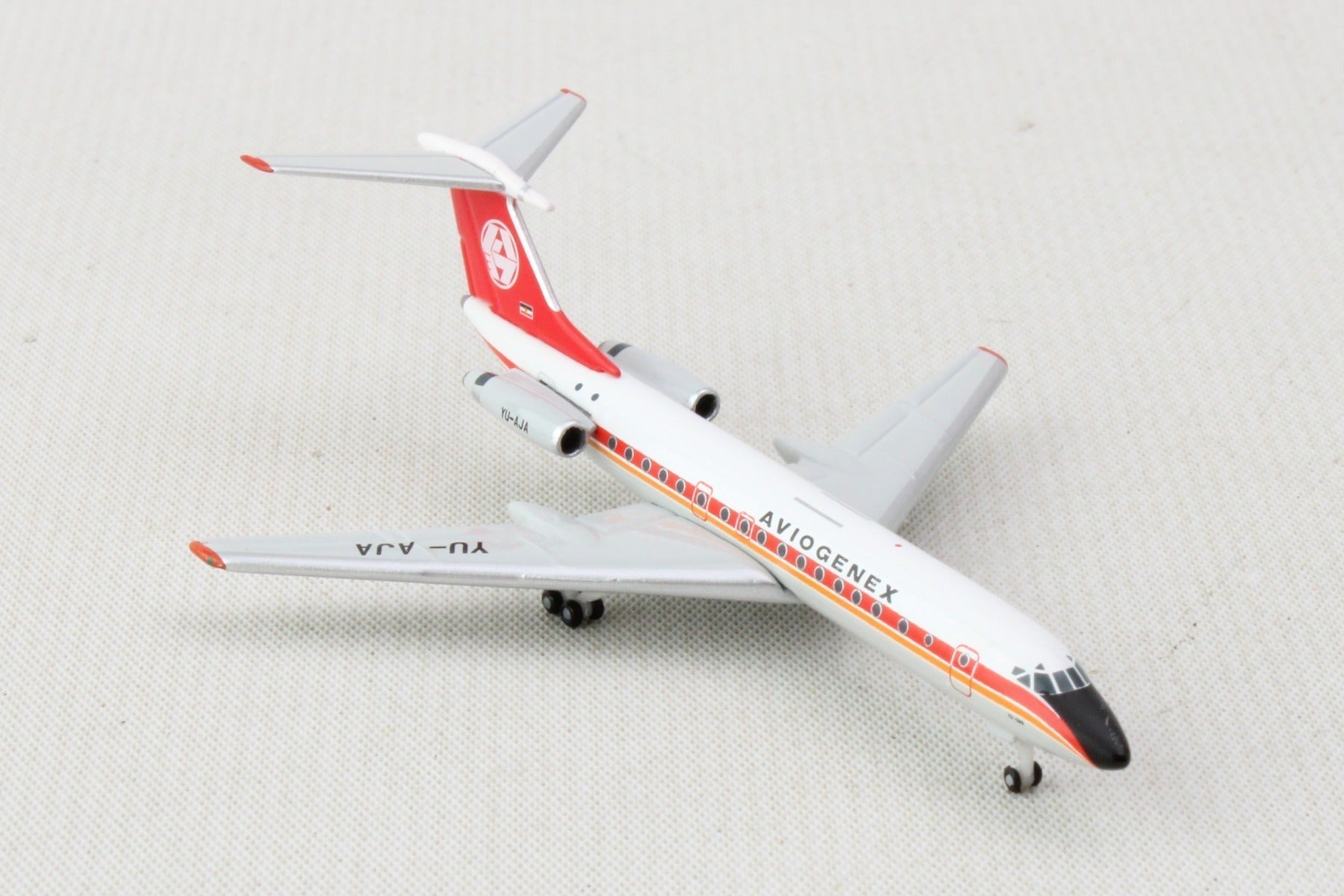 Herpa Wings 537018 1:500 Aviogenex TU134A
