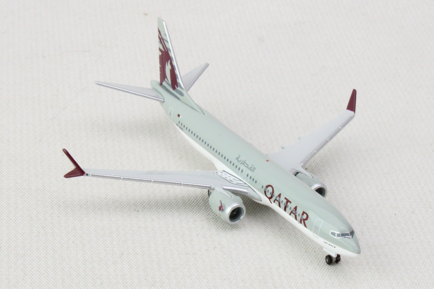 Herpa Wings 537384 1:500 Qatar Airways 737MAX8