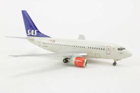 Herpa Wings 550048 1:200 SAS Boeing 737 - 600