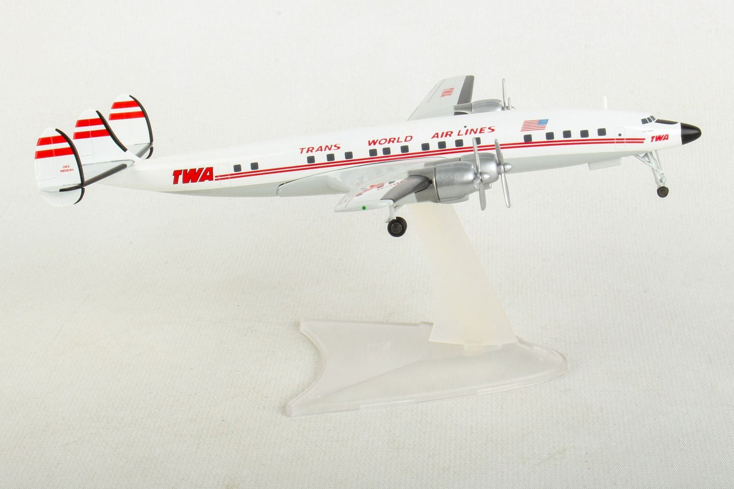 Herpa Wings 558372 - 001 1:200 TWA - Trans World Airlines Lockheed L - 1649A Jetstream