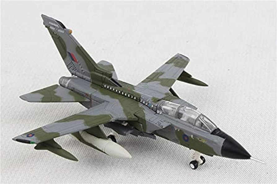 Herpa Wings 570503 Tornado GR.Mk 4 RAF No.31 Sqn, ZG752, Tornado Farewell 2019