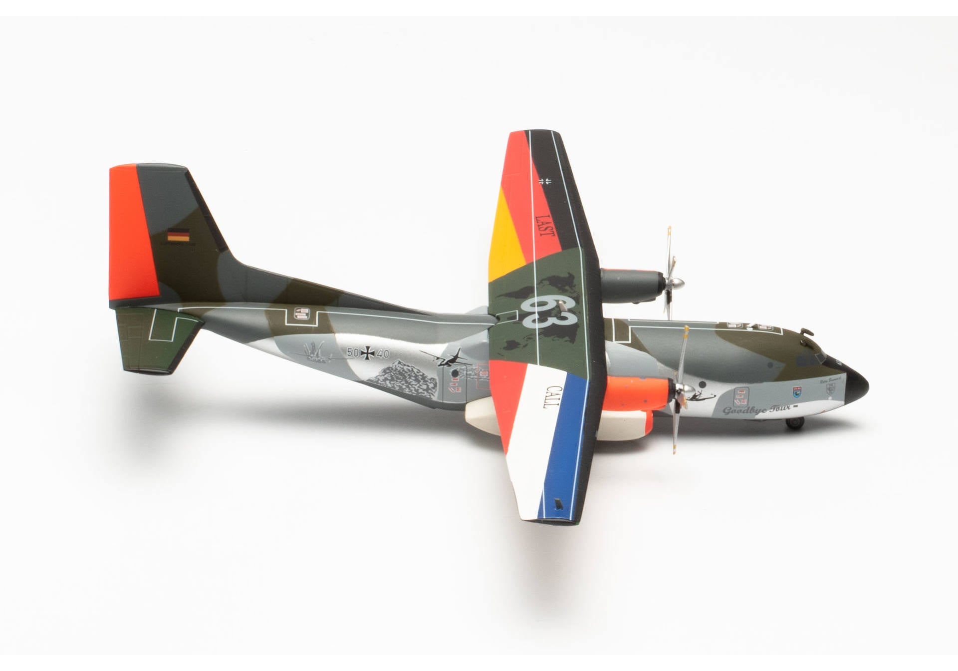 Herpa Wings 571562 1:200 German Air Force C - 160 50+40 "Retro Brummel"