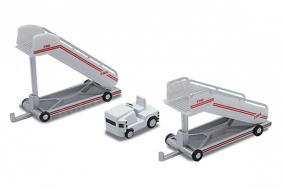 Herpa Wings 573122 1:200 TWA historic passenger stairs (2) with tractor (1)