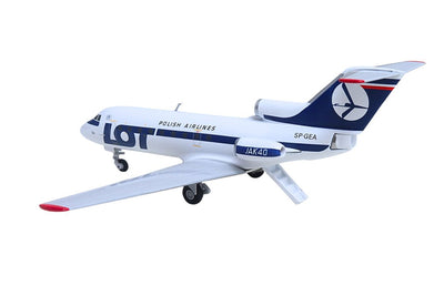 Herpa Wings 573139 1:200 LOT Polish Airlines Yakovlev Yak - 40 SP - GEA