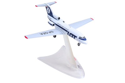 Herpa Wings 573139 1:200 LOT Polish Airlines Yakovlev Yak - 40 SP - GEA