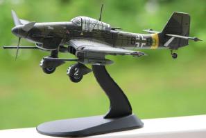 Hobby Master HA0101 1:72 JU - 87 G - 1 "Tank Buster" Stab 10.(Pz)/SG2, H. Rudel, Slovakia, 1944