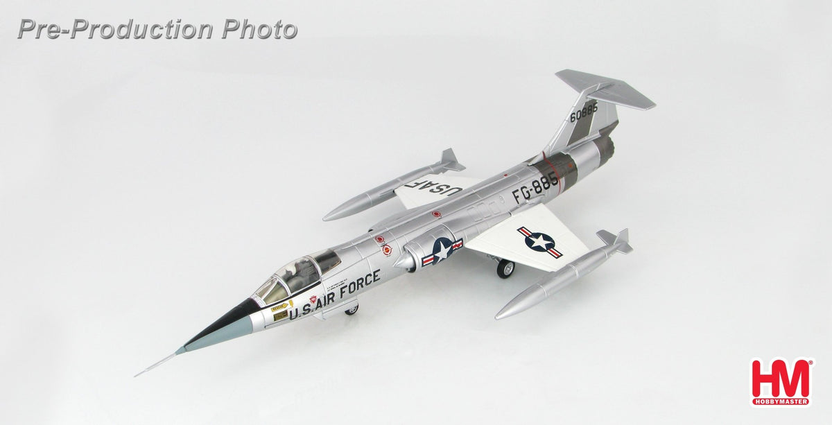 Hobby Master HA1039 1:72 F - 104C Starfighter "World Altitude Record", flown by Capt. Joe Jordan, Dec. 14 1959