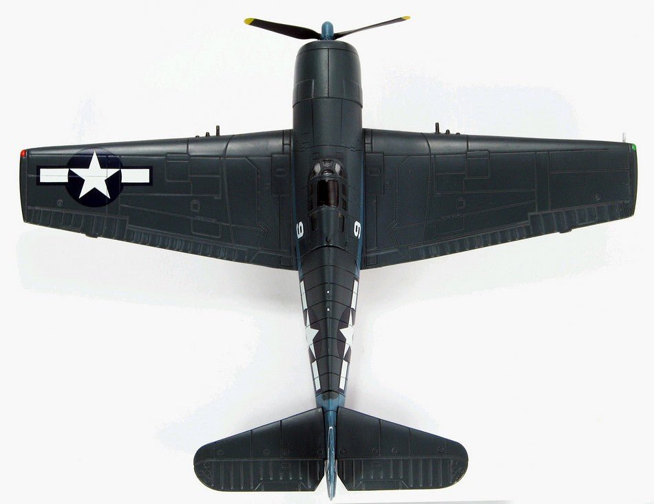 Hobby Master HA1108 1:72 F6F-3 Hellcat Lt. William C Moseley, VF-1, USS Yorktown, June 1944 "White 9"