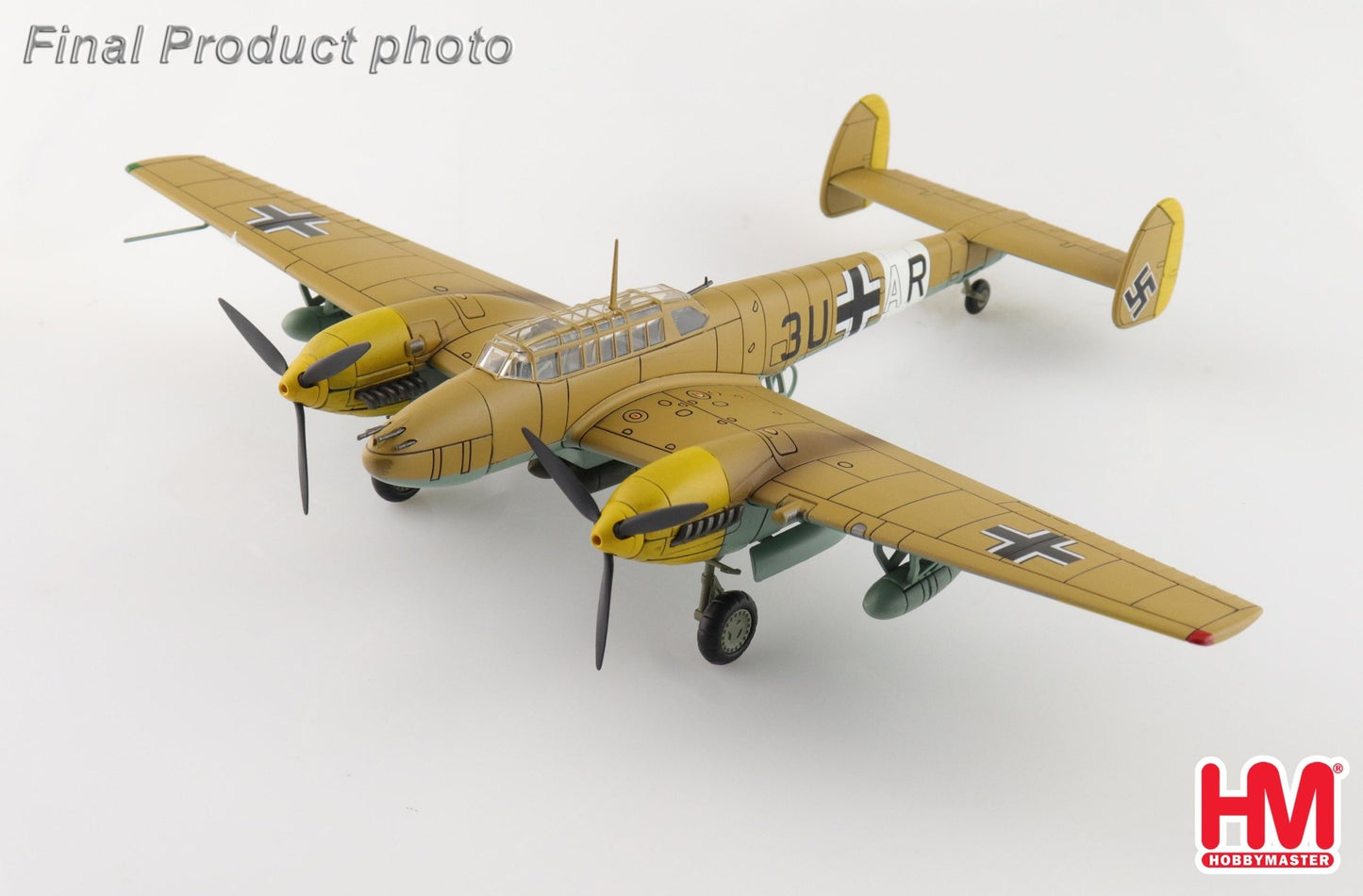 Hobby Master HA1817 1:72 BF 110E - 2 3U+AR, 7./ZG 26, Italy 1941 (special weathered version)