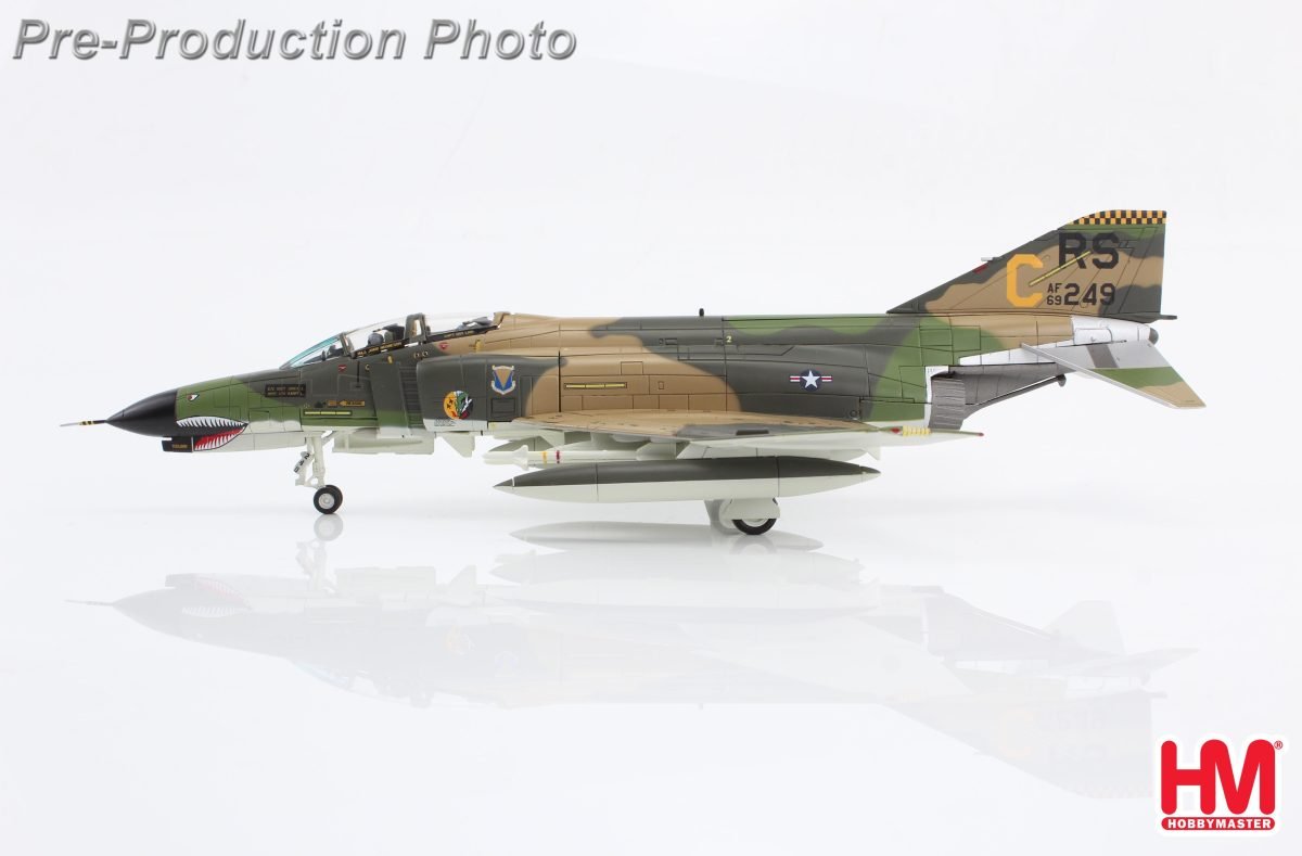 Hobby Master HA19055 1:72 F - 4E Phantom II 86th TFW/512th TFS, Ramstein, July 1980