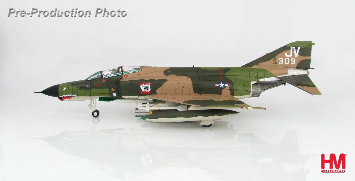 Hobby Master HA1989 1:72 F - 4E Phantom II 67 - 0309, "EL TORO BRAVO", 469th TFS/388th TFW, Korat, Thailand