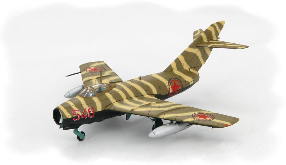 Hobby Master HA2402 1:72 Mig - 15bis 351st Aviapolk (night fighters), Russian Air Force, China, 1953