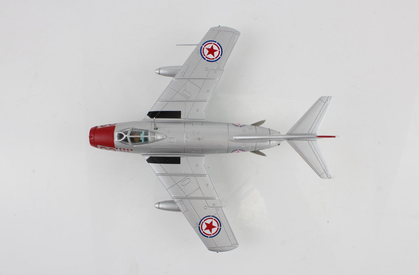 Hobby Master HA2426 1:72 MIG - 15bis Red 03, Chinese People's Volunteers Air Force, North Korea, 1950s