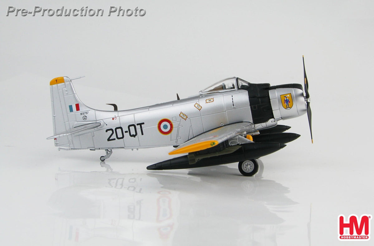 Hobby Master HA2916 AD - 4 Skyraider EC - 2/20, French Air Force, early 1960s