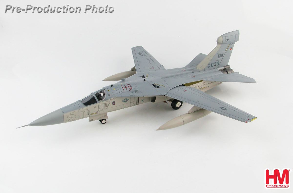 Hobby Master HA3022 1:72 General Dynamics EF - 111A Raven Operation Desert Storm