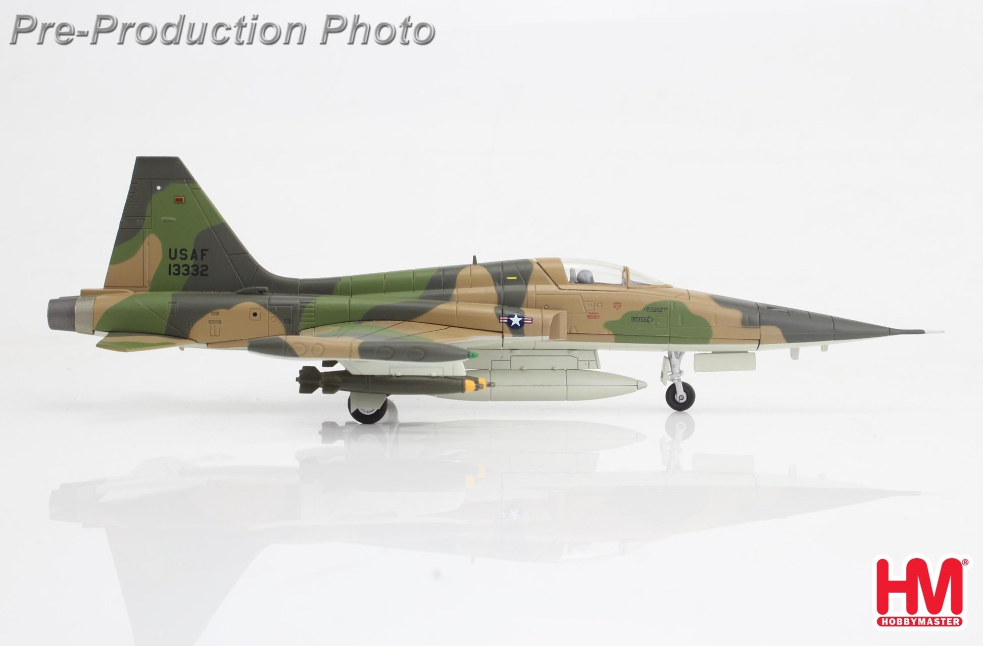 Hobby Master HA33003 1:72 F - 5C Skoshi Tiger 64 - 13332, 10th Fighter Commando Sqn., USAF Bien Hoa AFB, 1965