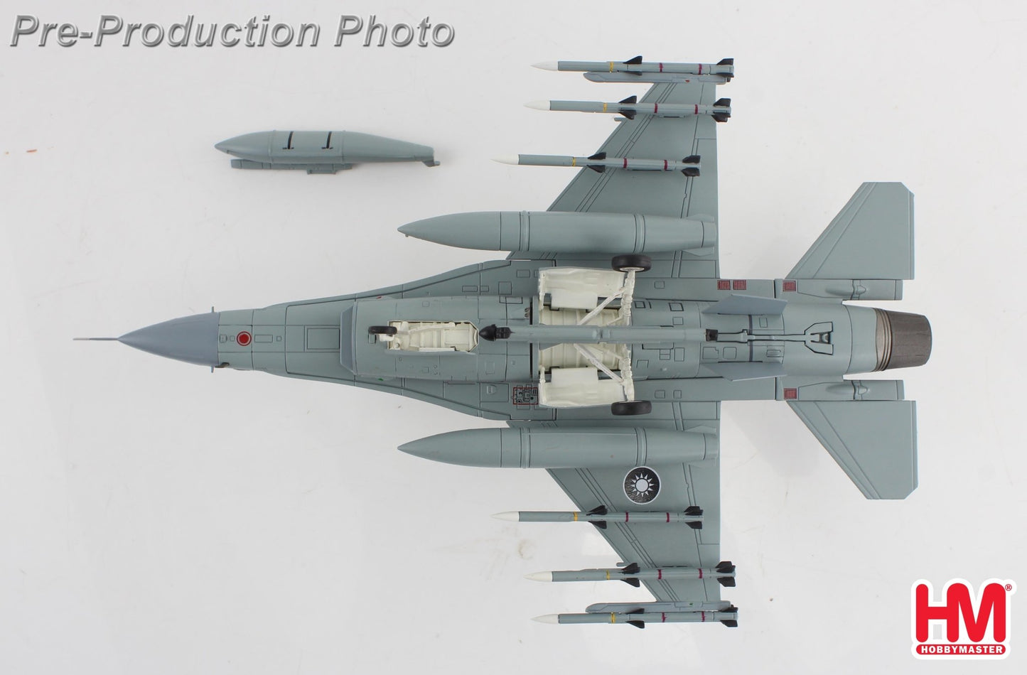 Hobby Master HA38056 1:72 F - 16V Fighting Falcon 6619, 21 TFG, ROCAF (w/6 x AIM - 120)