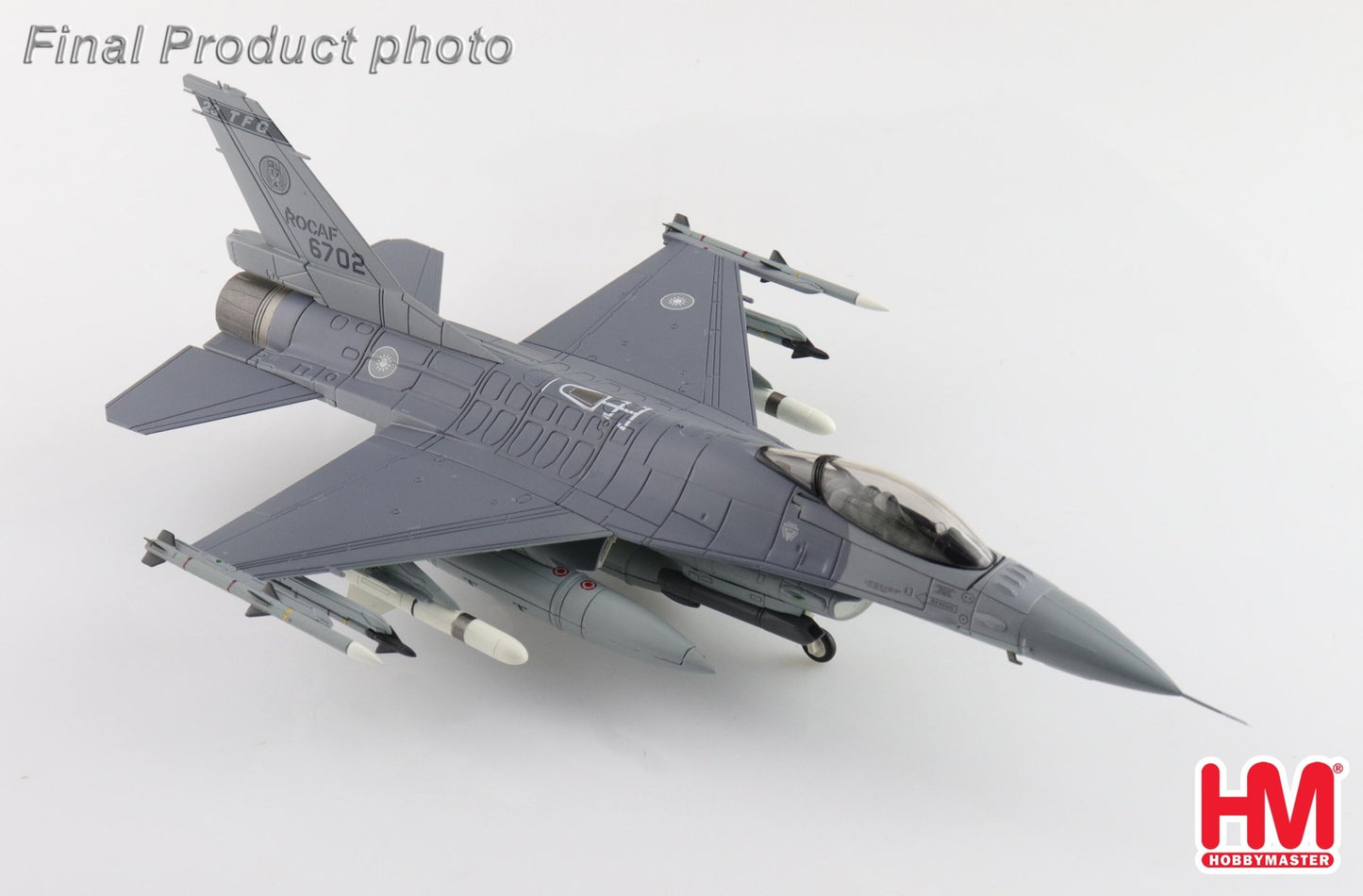Hobby Master HA38058 1:72 F - 16V Fighting Falcon 6702, 23 TFG, ROCAF (w/2 x Harpoon Missile)