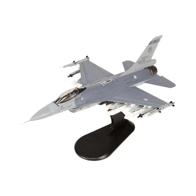 Hobby Master HA38059 1:72 F - 16A Fighting Falcon 6635, 22 TFG/455 TFW, ROCAF (w/10 x MK.20 cluster bombs)