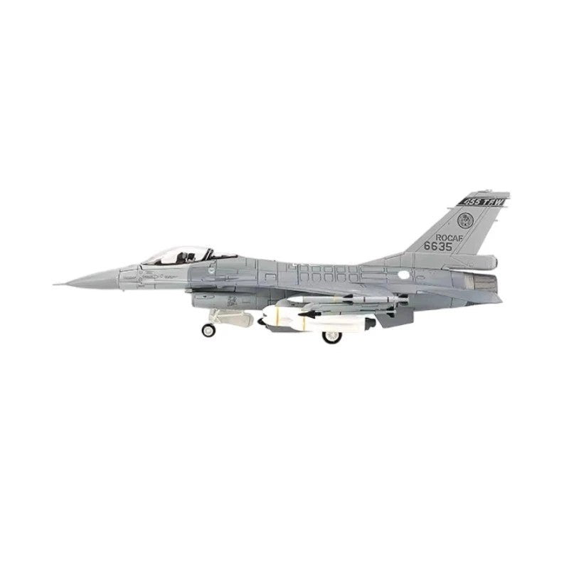 Hobby Master HA38059 1:72 F - 16A Fighting Falcon 6635, 22 TFG/455 TFW, ROCAF (w/10 x MK.20 cluster bombs)