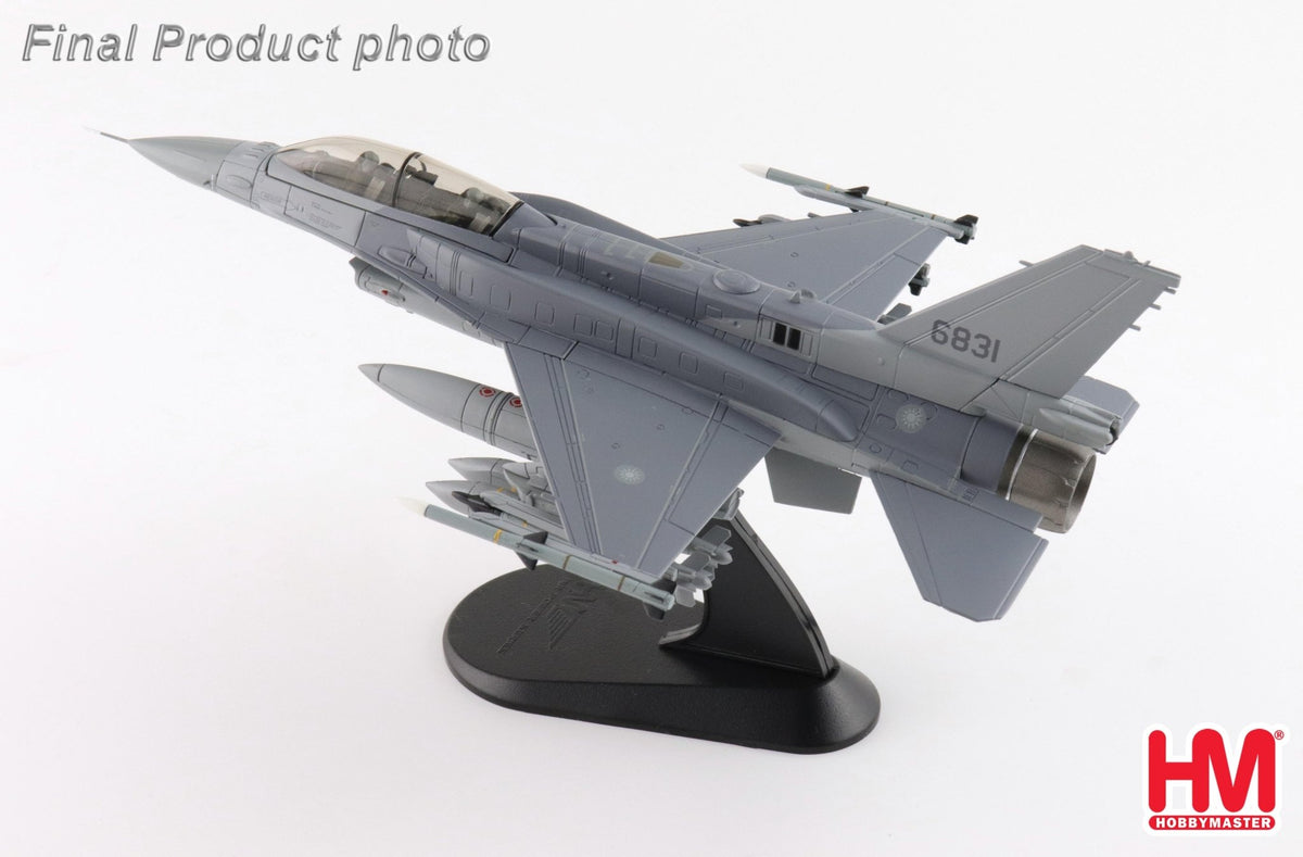 Hobby Master HA38067 1:72 F - 16D Block 70 6831, ROCAF, 2025 (w/IRST pod, GBU - 39, AGM - 154, AGM - 88)