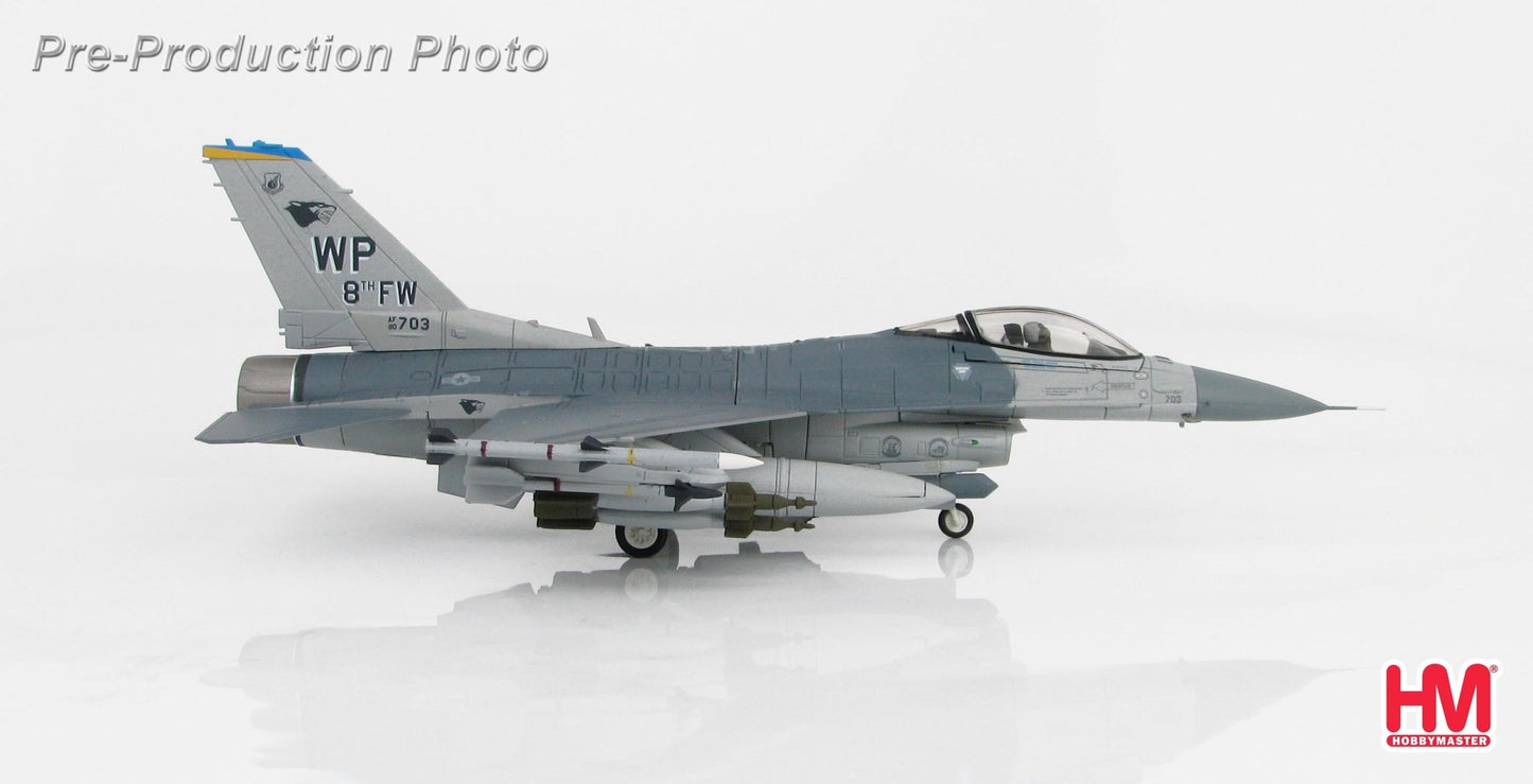 Hobby Master HA3846 1:72 Lockheed F - 16CG 90 - 0703, 8th FW Commander's Jet, Kunsan Air Base, 2007