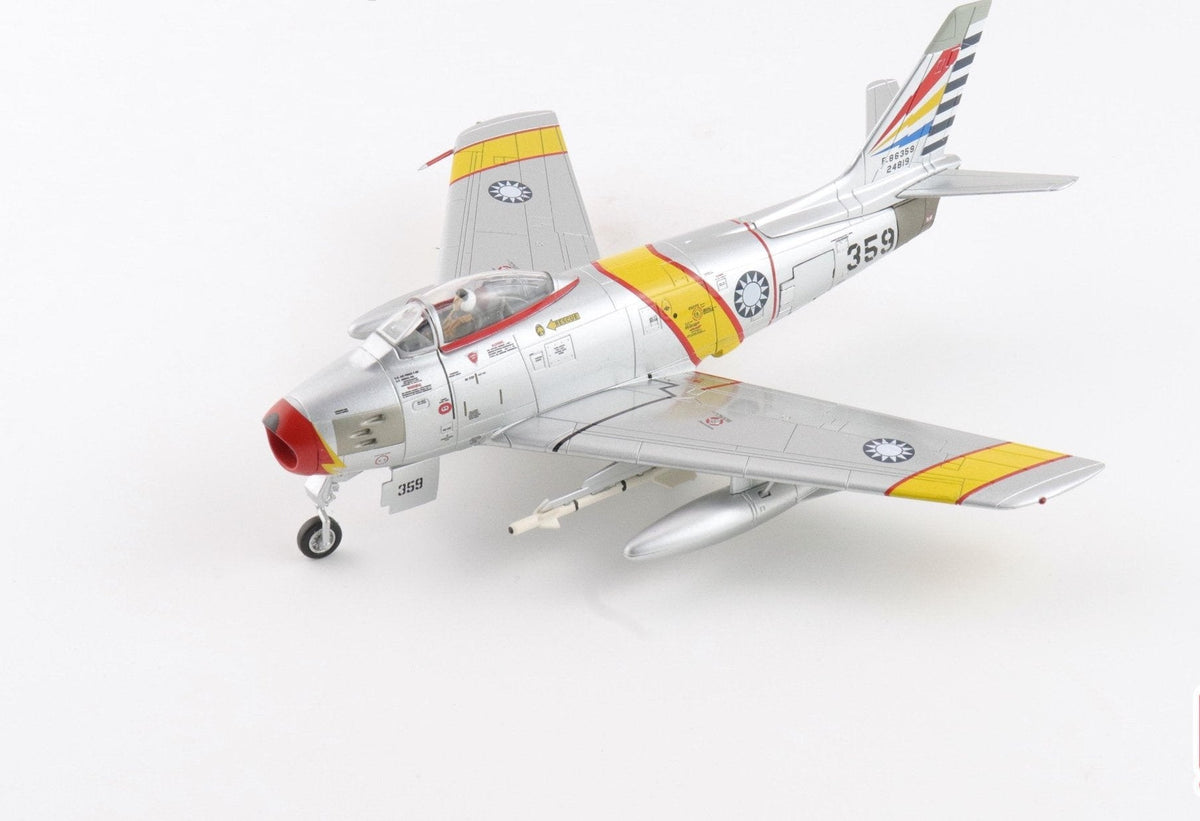 Hobby Master HA4330 1:72 F-86 Sabre No.359, ROCAF, 24th Sept, 1958