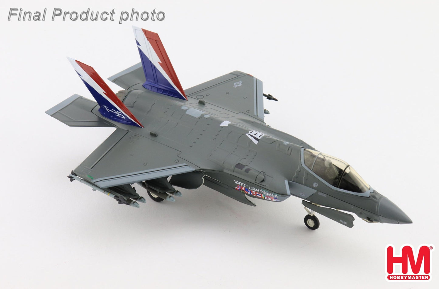 Hobby Master HA4448 1:72 F-35A "1000th Lightning II" 22-5696, 176th FS, Wisconsin ANG, August 2004 (w/ 2 x B61 nuclear bomb)