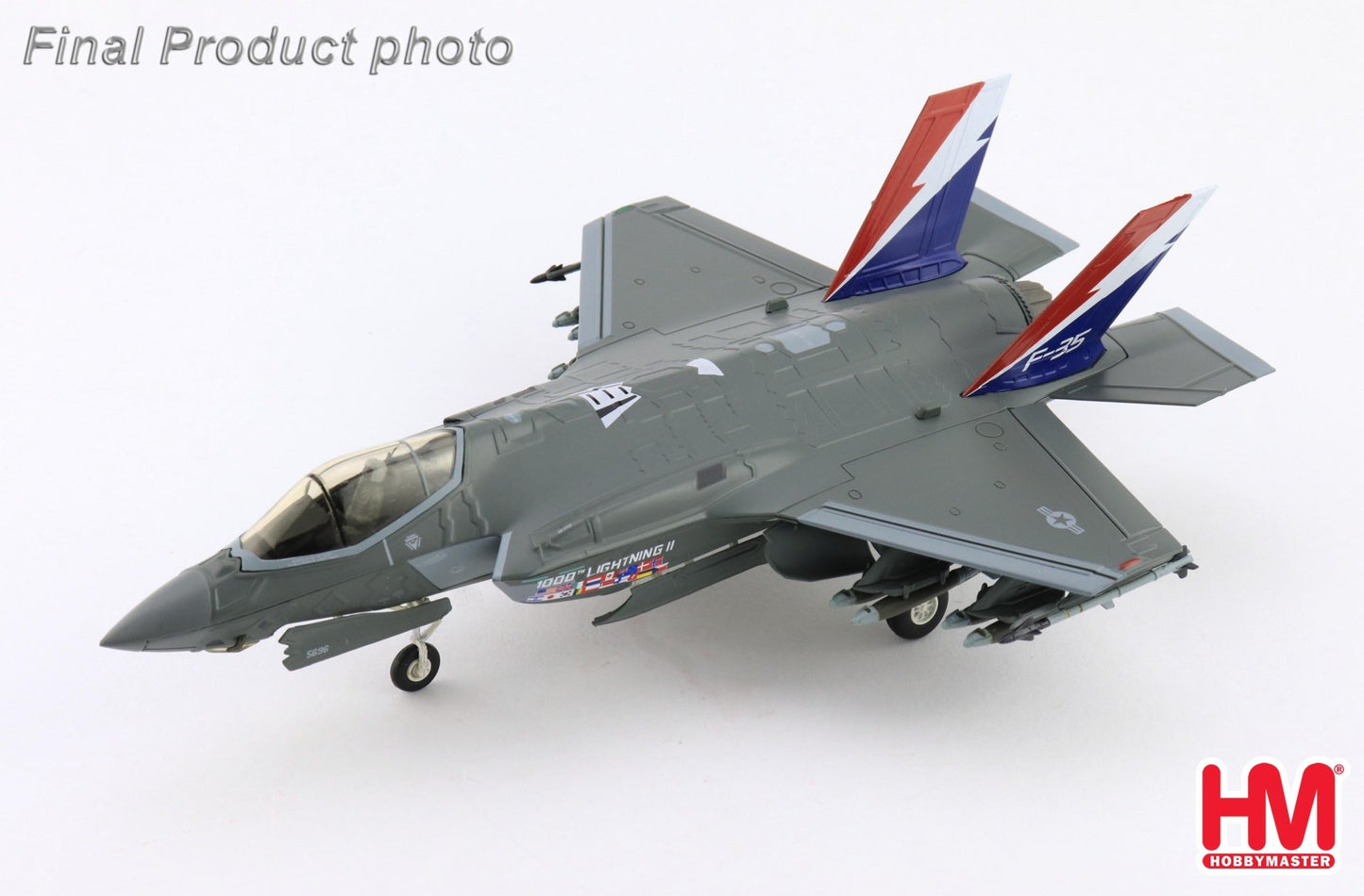 Hobby Master HA4448 1:72 F-35A "1000th Lightning II" 22-5696, 176th FS, Wisconsin ANG, August 2004 (w/ 2 x B61 nuclear bomb)