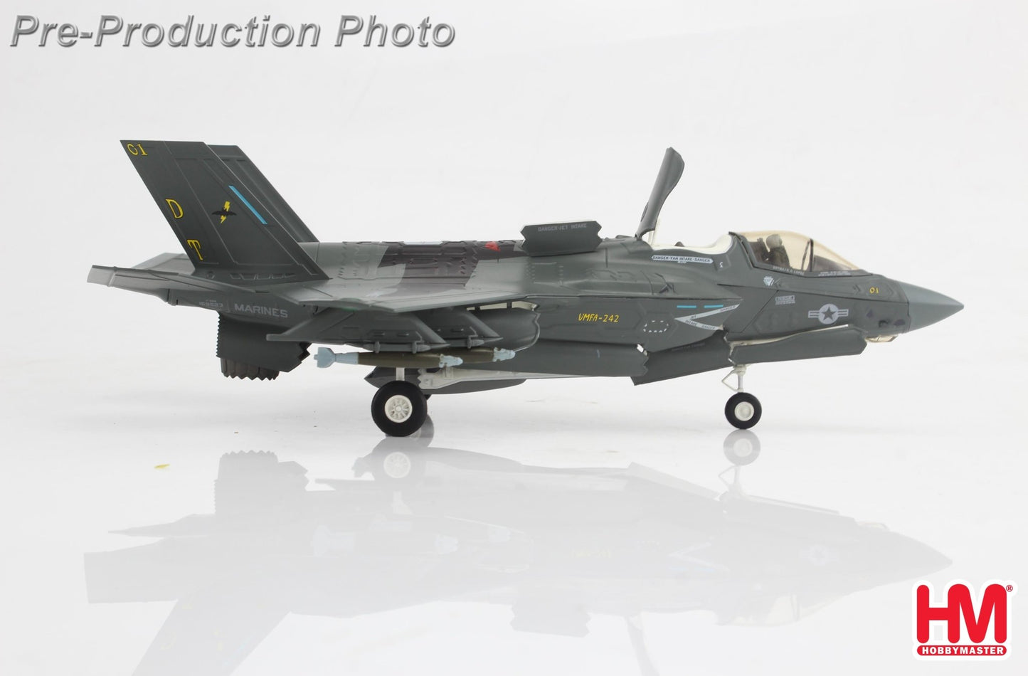 Hobby Master HA4623 1:72 Lockheed F - 35B 169623, VMFA 242 "Bats", Iwakuni 2024 (beast mode)