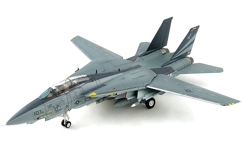 Hobby Master HA5234 1:72 F - 14 Tomcat VF - 154, USS Ktty Hawk, 2003 “OIF”