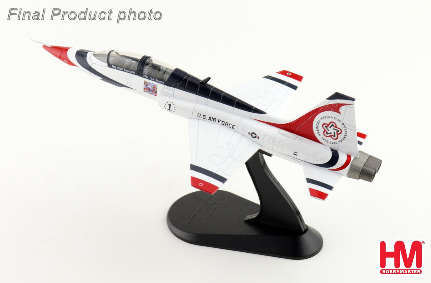 Hobby Master HA5416 1:72 T - 38 "Thunderbirds Bicentennial Scheme" No.1 plane, USAF, 1976