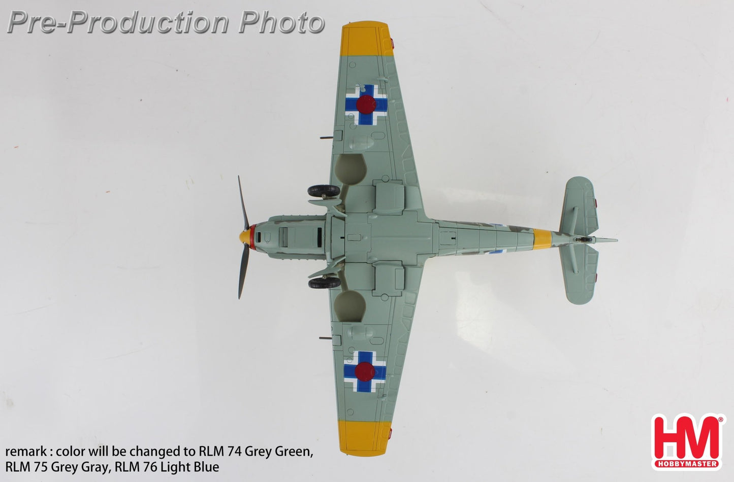 Hobby Master HA8724 1:48 BF 109E - 3 "Jan Reznak" white2, 13.(slow.)/JG 52, Krasnodar, Jan 1943