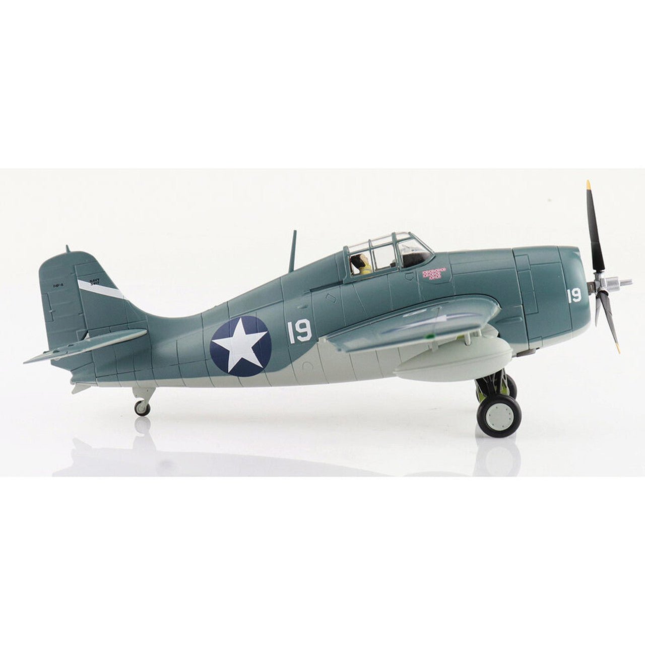 Hobby Master HA8910 1:48 Grumman F4F - 4 "Battle of Santa Cruz" white 19, Lt. Swede Vejtasa, VF - 10, USS Enterprise, Oct 1942