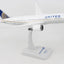 Hogan 10611 1:200 United Airlines Boeing 787 - 8 N28912