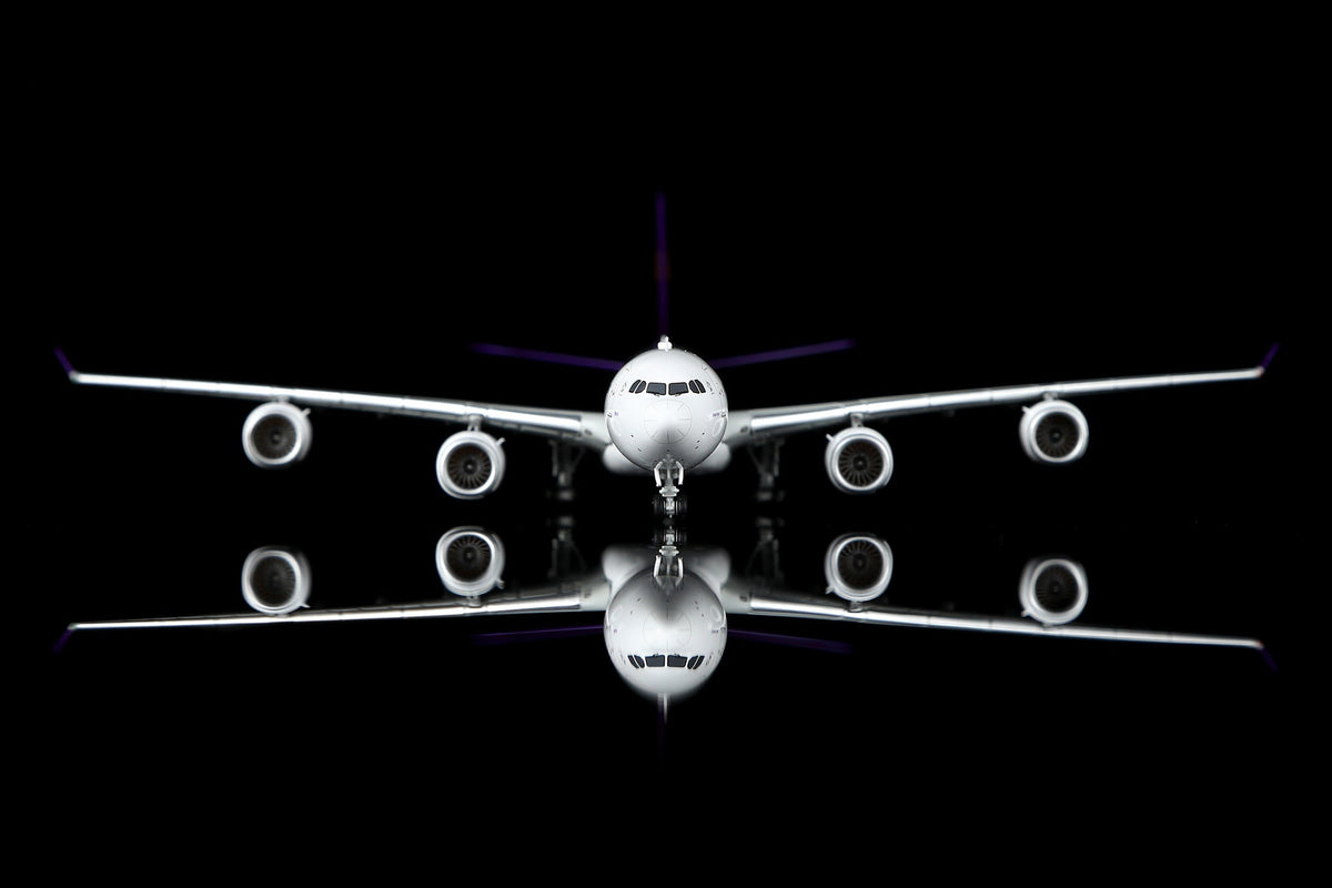 HX Models A530106 1:400 Thai Airways Airbus A340-500 HS-TLA