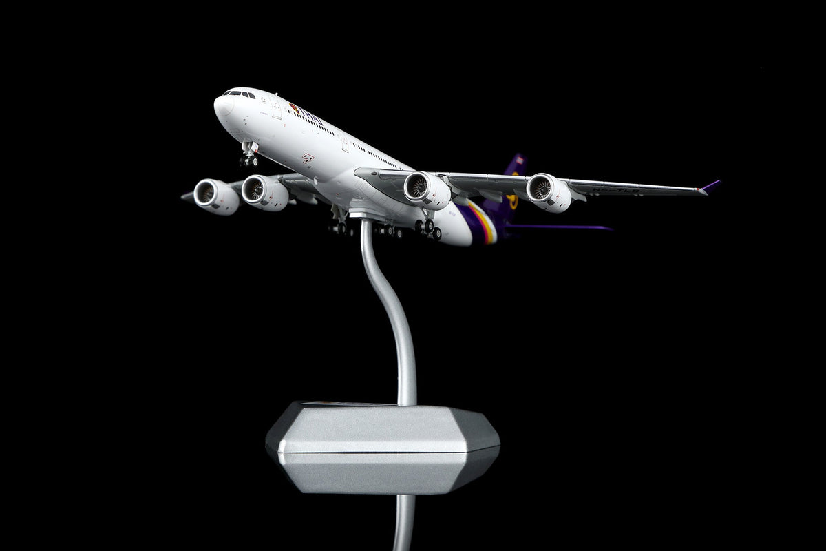 HX Models A530107F 1:400 Thai Airways Airbus A340-500"Flaps Down" HS-TLB