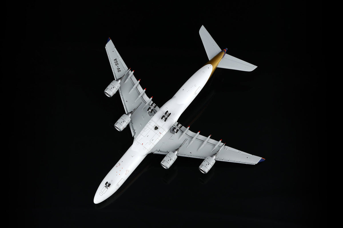 HX Models A530110 1:400 Singapore A340-500 "LEADERSHIP" 9V-SGA