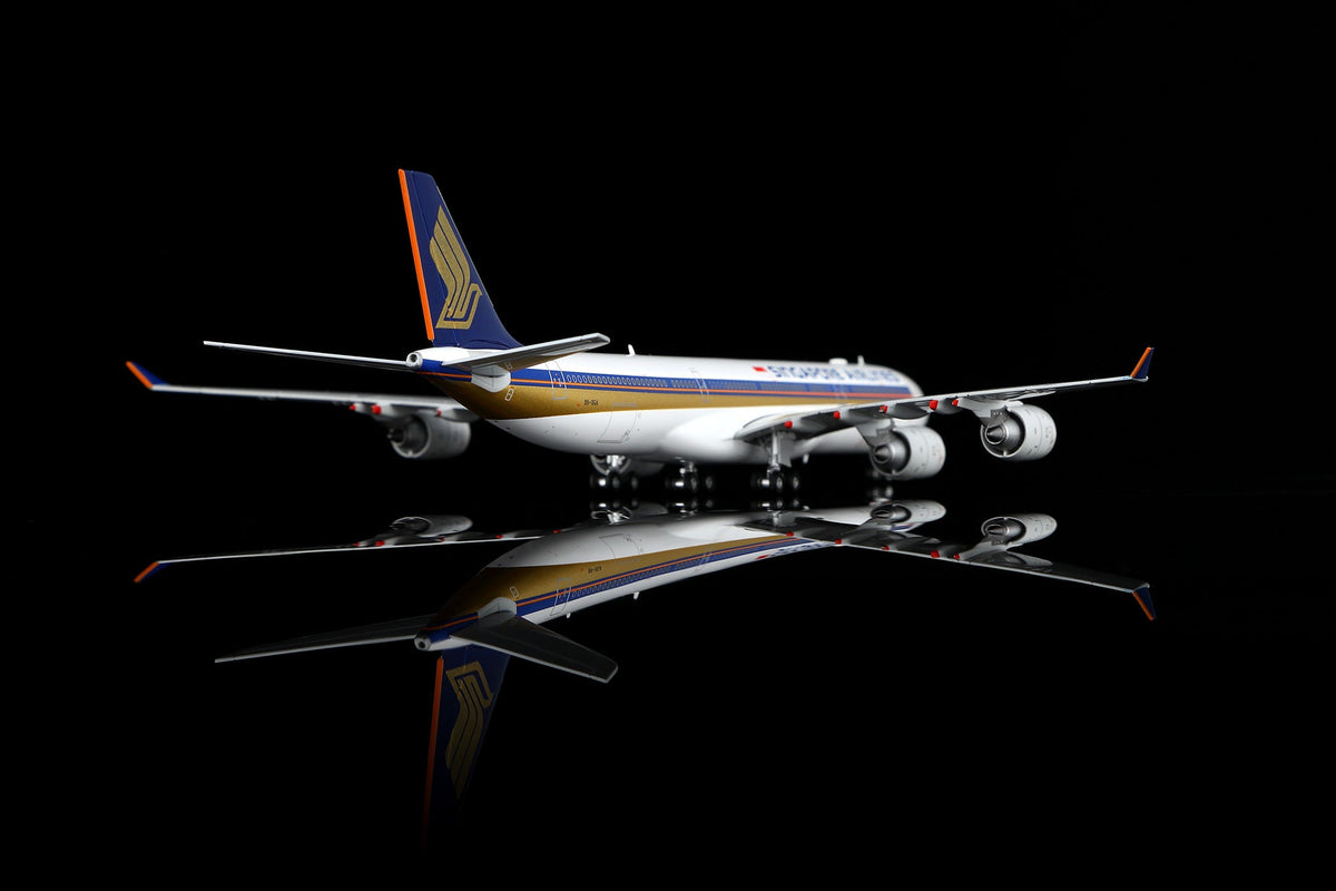 HX Models A530110F 1:400 Singapore A340-500 "LEADERSHIP" 9V-SGA "Flaps Down"
