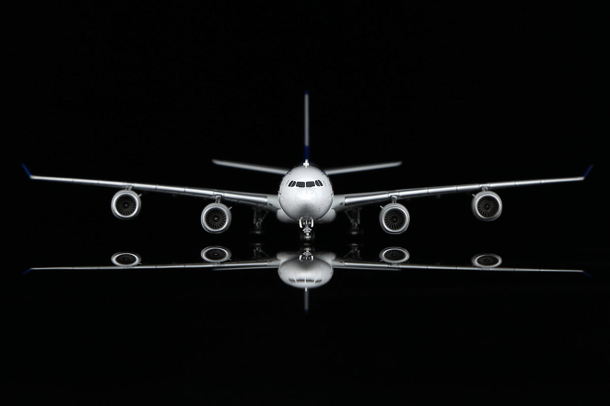 HX Models A530116 1:400 Singapore A340-500 9V-SGC