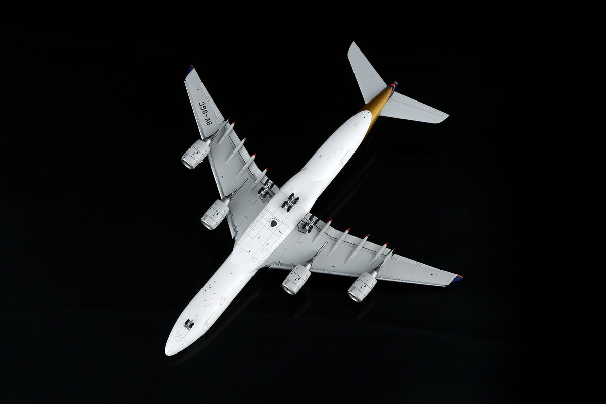 HX Models A530116F 1:400 Singapore A340-500 9V-SGC "Flaps Down"